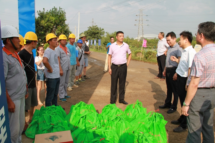 2017-7-25慰問 083.jpg