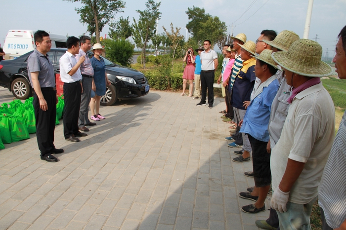 2017-7-25慰問 026.jpg